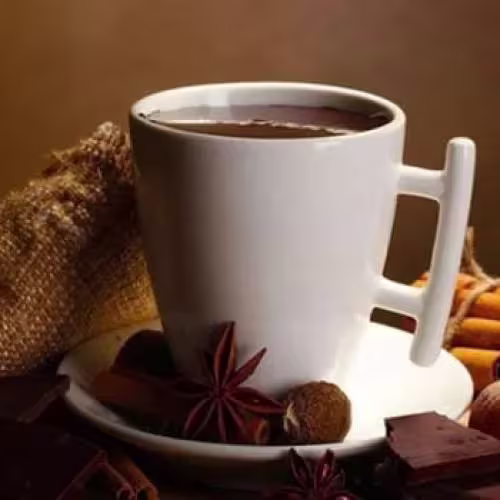 KARAMELLİ SICAK ÇİKOLATA