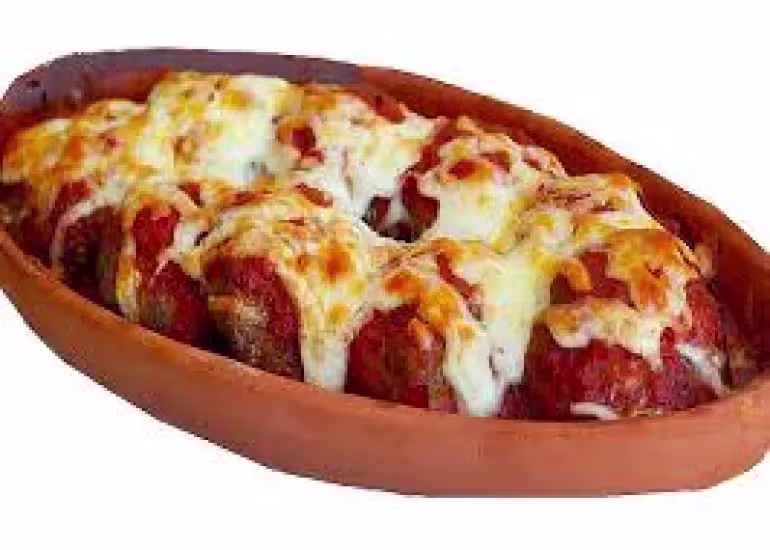 KİREMİTTE KAŞARLI KÖFTE