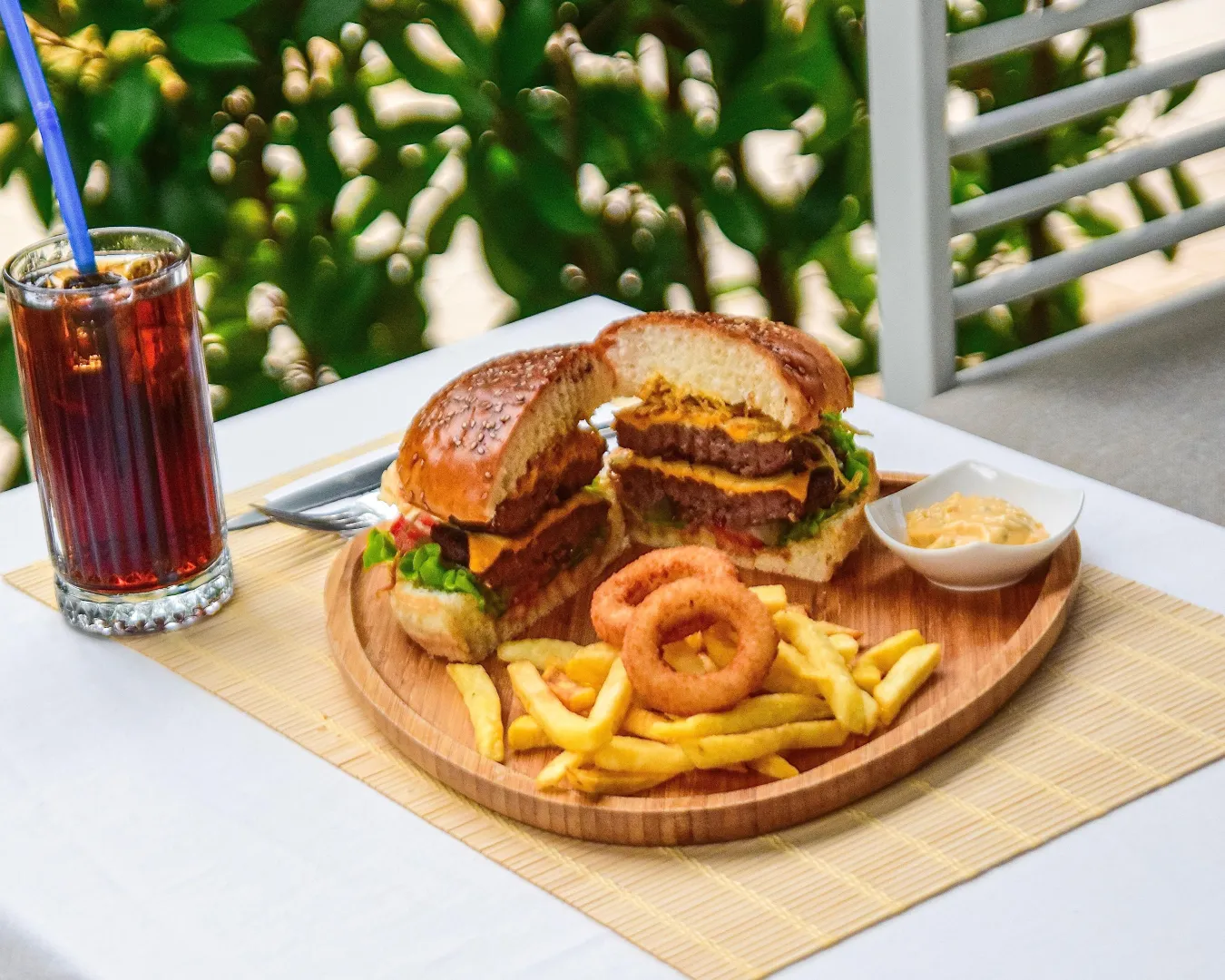 SİMİRA JUMBO BURGER