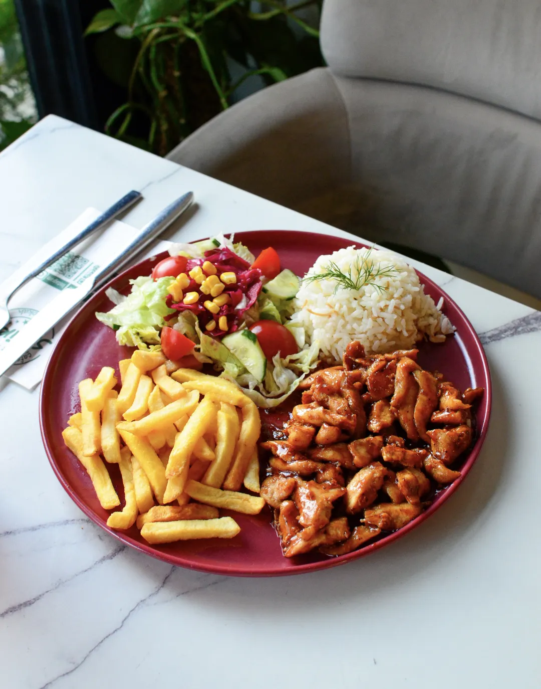 BARBEKÜ SOSLU TAVUK 